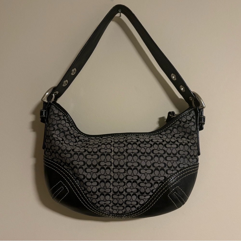 coach mini shoulder hobo bag 🖤